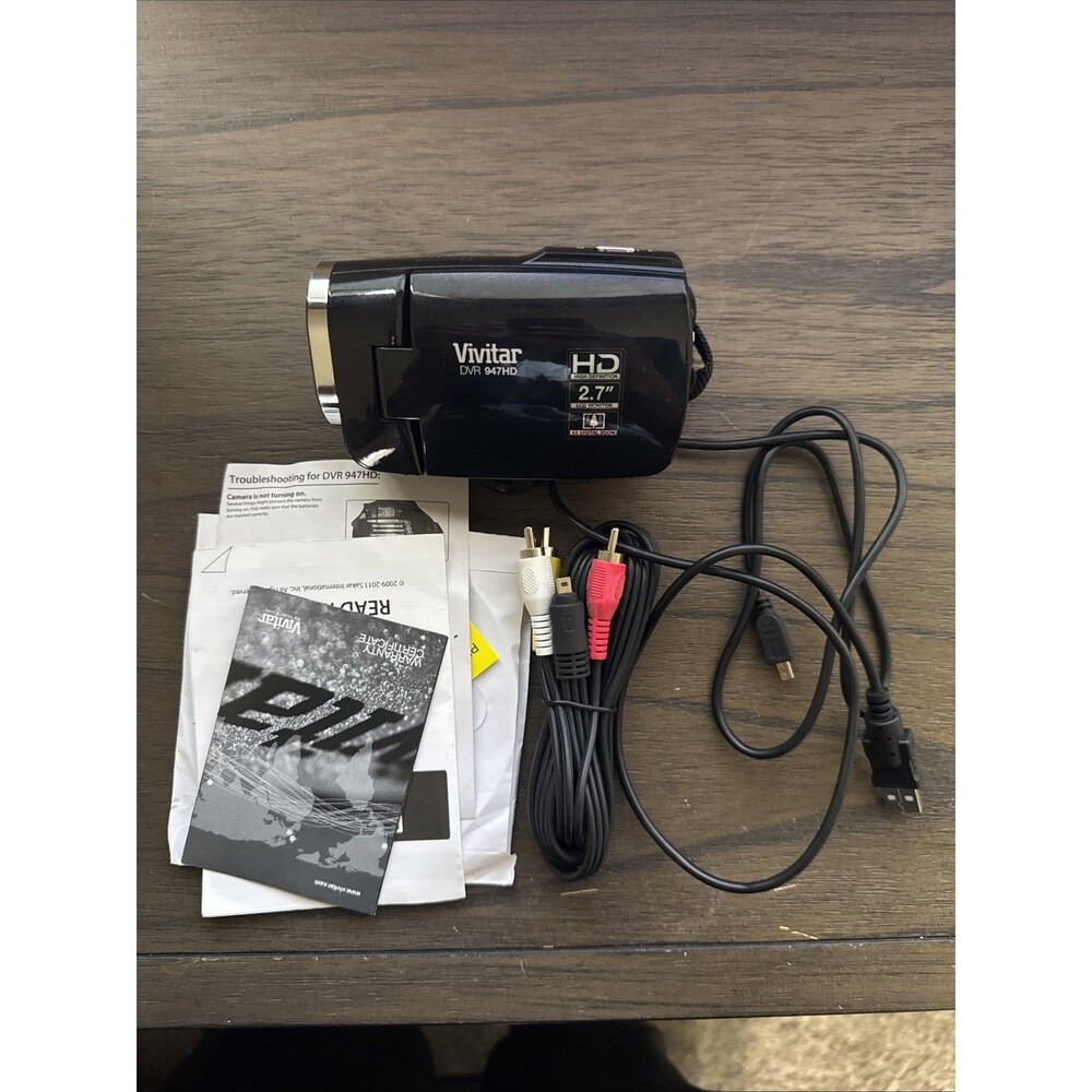 Vivitar DVR 947HD LCD Monitor Color Black Video Camera - TESTED